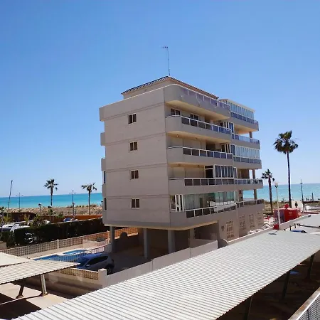 La Volta Orangecosta アパート